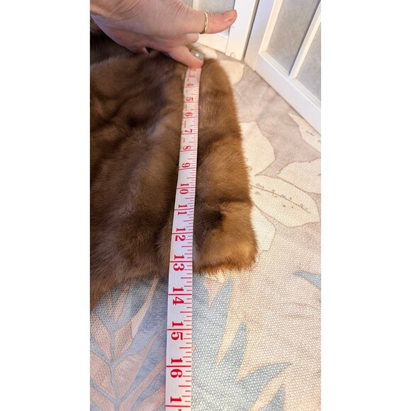 Mink Fur Wrap/ Shawl - Picture 11 of 13